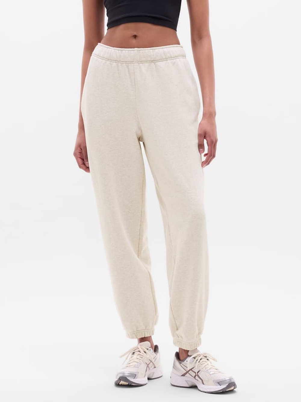 Athleta Cream Cuffed Sweatpants in size Small